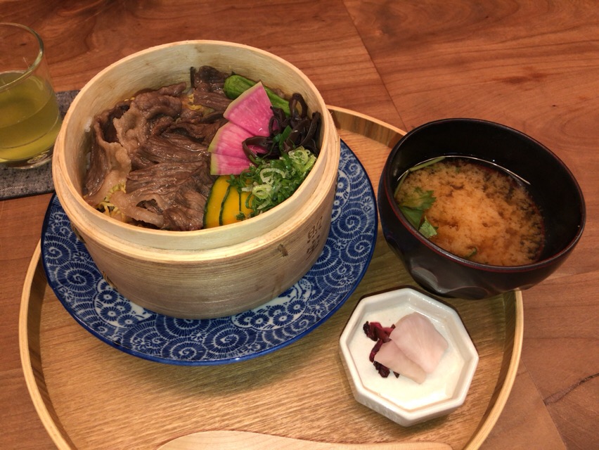 【京都ランチ】伊右衛門サロン アトリエ京都「心と身体の健康バランス」を考えたランチを食べよう